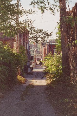 013.jpg